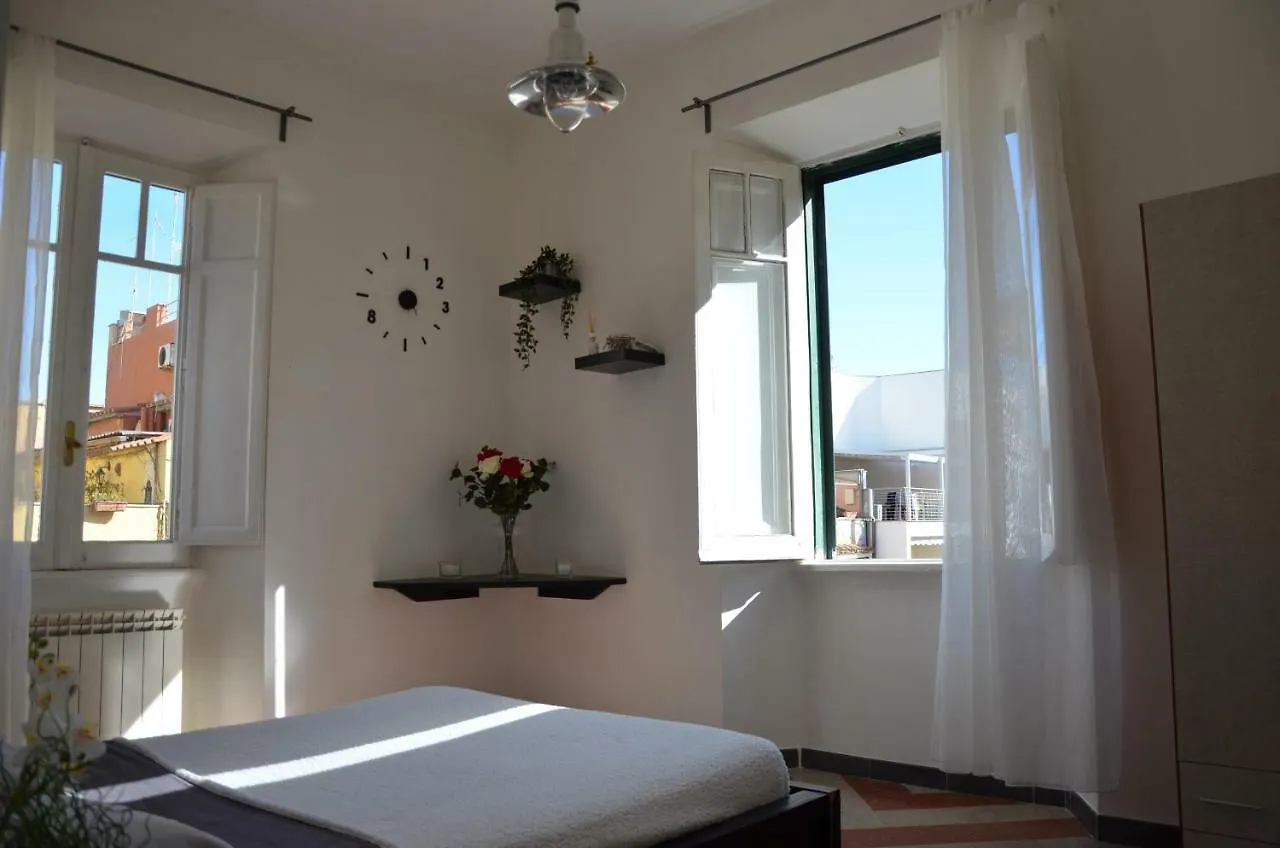 Holidayhouse Ostia - Maestrale Apartment Lido di Ostia